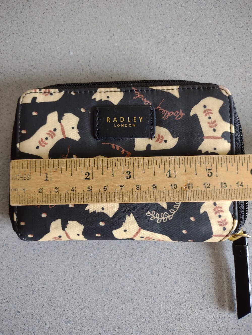 Hadley Zip Around Wallet - Picture 4 of 5